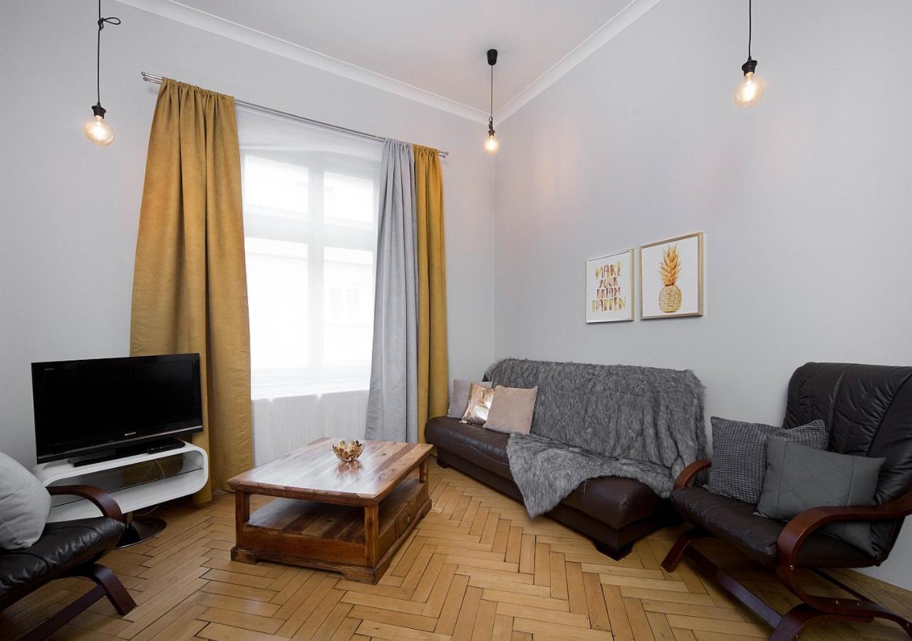 Centre Apartments-Old Town كراكوفيا الغرفة الصورة